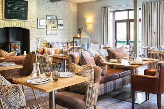 Brambles Seafood + Grill